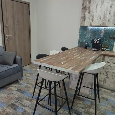 Apartment δίπλα στο Intercontinental!