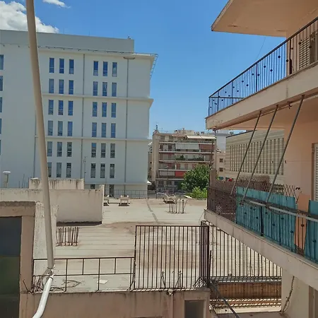 Apartment δίπλα στο Intercontinental! *