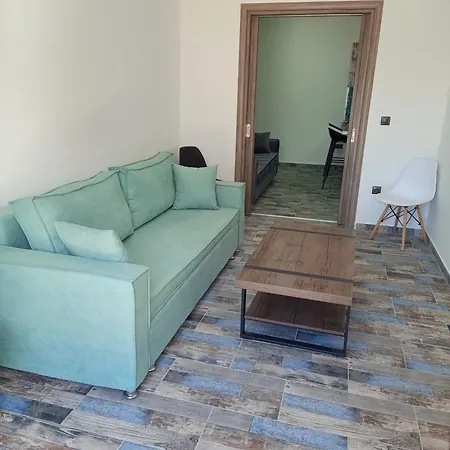 Apartment δίπλα στο Intercontinental!