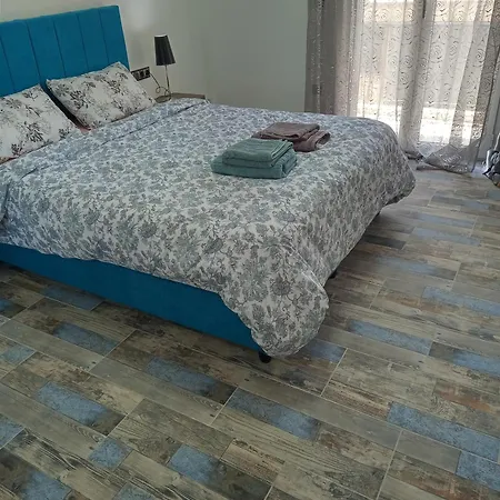 Apartment δίπλα στο Intercontinental!
